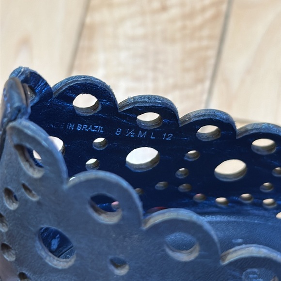 Tory Burch Leather Verity Navy Blue Heels - Picture 8 of 10